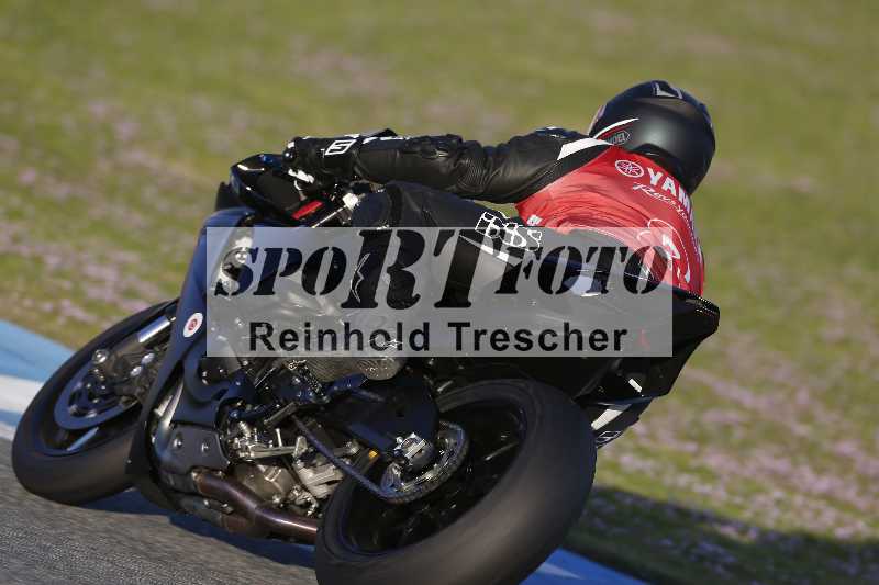 /01 24.-27.01.2025 Moto Center Thun Jerez/gruen-green/backside